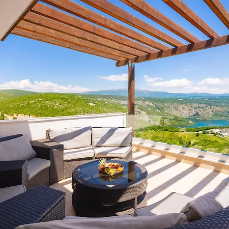 Villa Seven Lakes Lokvičič